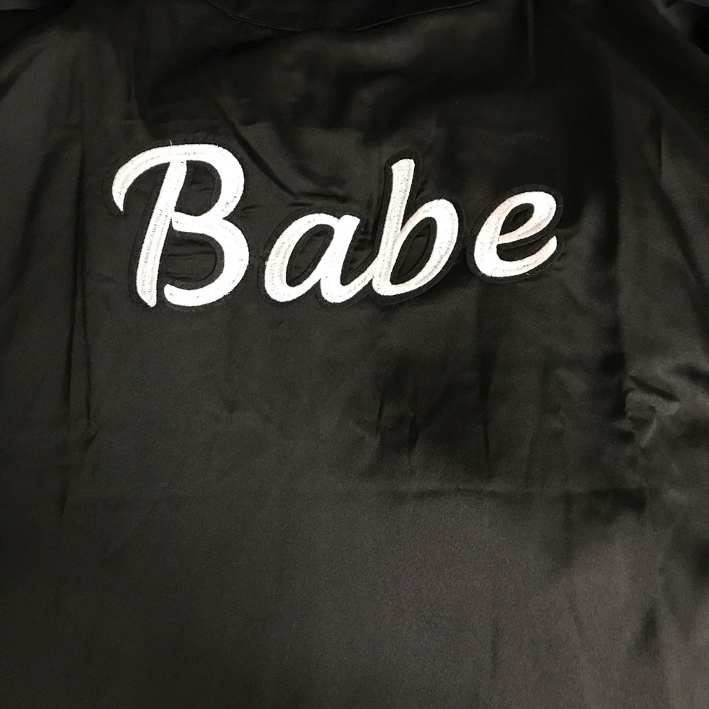 Floor length babe robe NWOT